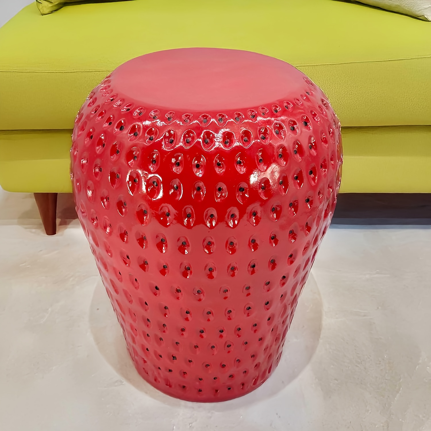 딸기 모양 레진 스툴 13.4인치 대형 레진 스툴 홈  - Outdoor Furniture Resin 리뷰 및 가격